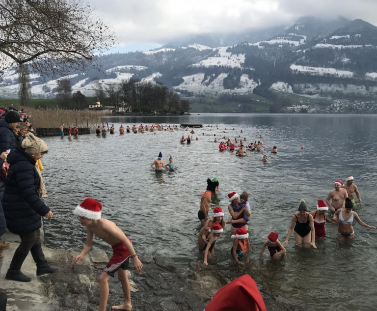 Bilder vom 25. Samichlaus Schwimmen Merlischachen