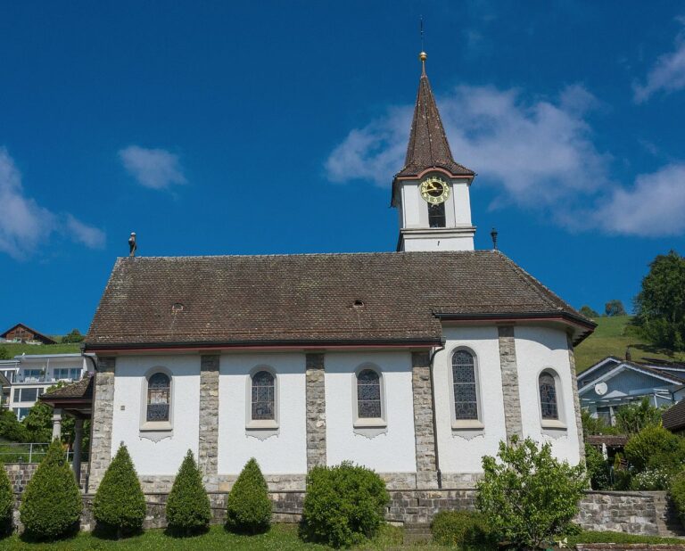Kirchenrat Küssnacht trennt sich per sofort von Pfarrer Werner Reichlin