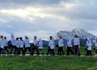 Merlischacher Klausjagen 2025 & Schülersamichlaus unterwegs