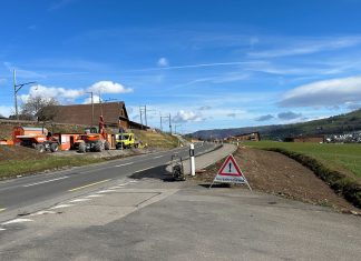 Startschuss für Strassensanierung und sicheren Schulweg in Merlischachen