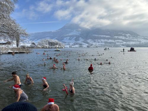 30. Samichlaus-Schwimmen Merlischachen 2023