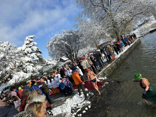 30. Samichlaus-Schwimmen Merlischachen 2023