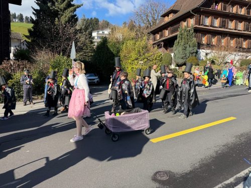 Kinderfasnacht Umzug Merlischachen 2026